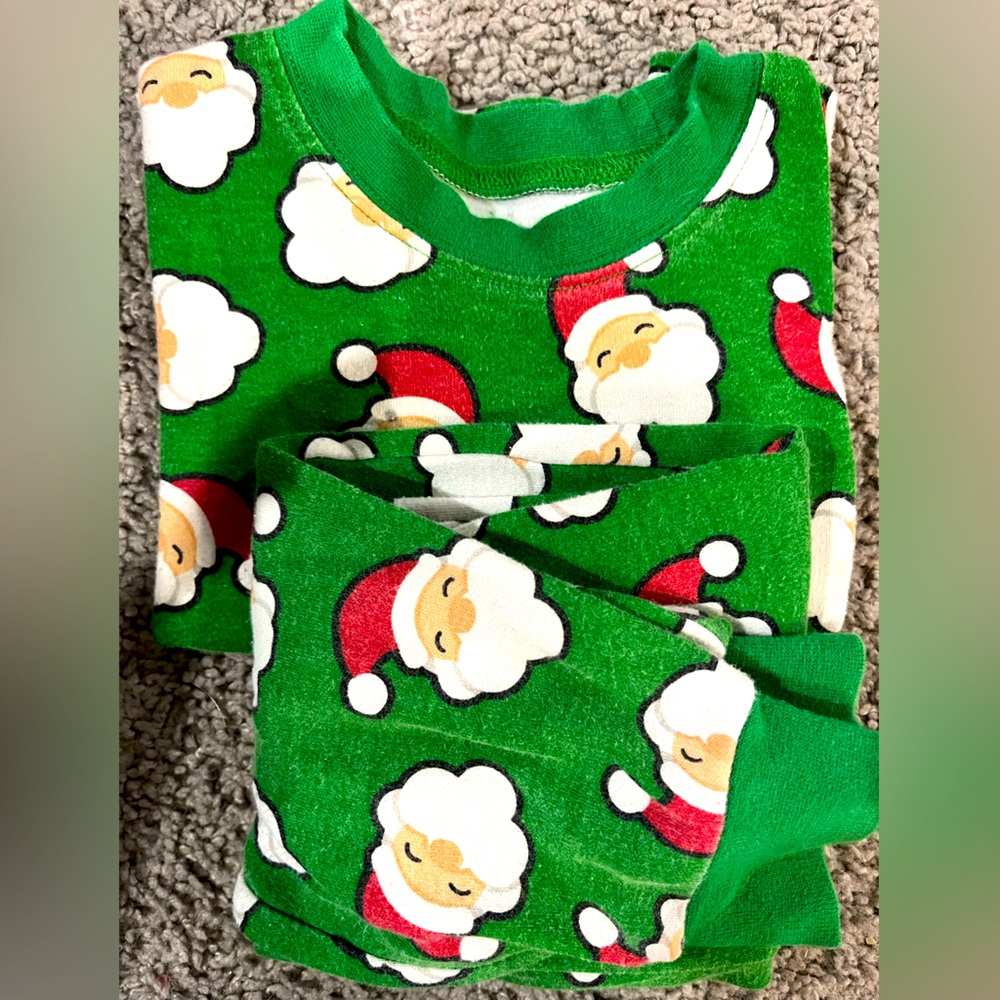Sara’a Prints Santa Claus pajama set 2 piece pj size 18m